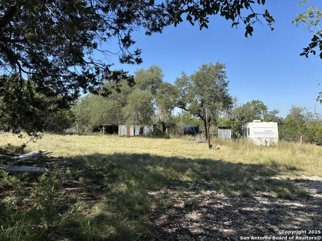 112 ULMUS RD Fredericksburg, TX 78624