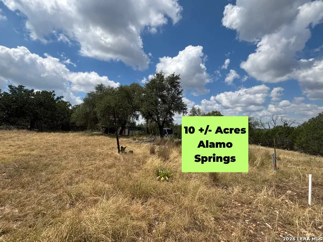 112 ULMUS RD Fredericksburg, TX 78624