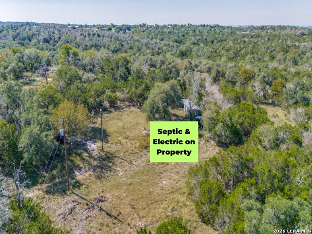 112 ULMUS RD Fredericksburg, TX 78624