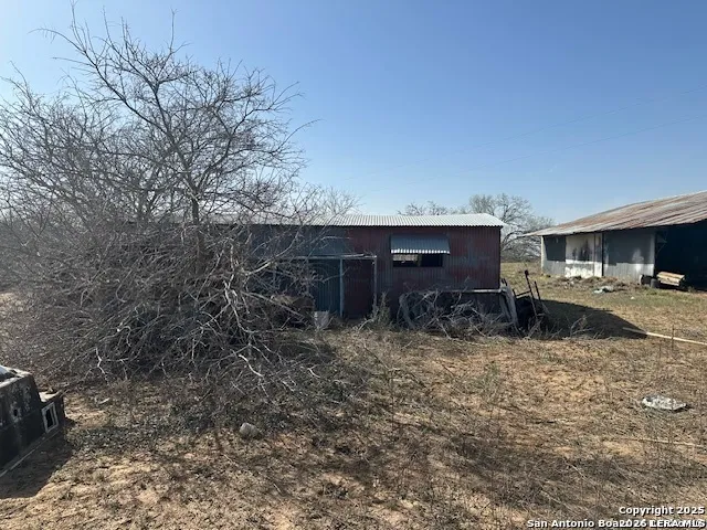 7505 Fm 1333 Charlotte, TX 78011