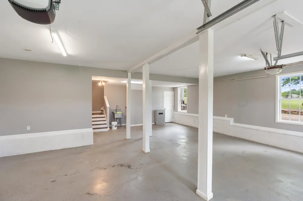 4602 Washington Rd Greenbrier, TN 37073