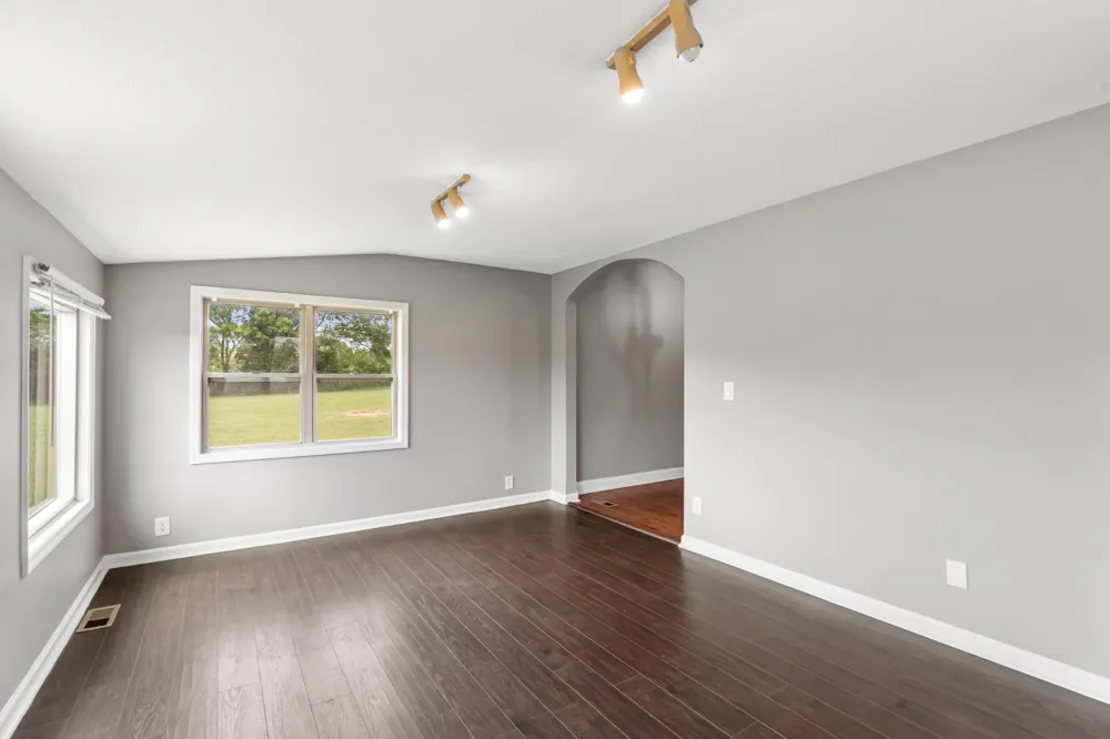 4602 Washington Rd Greenbrier, TN 37073
