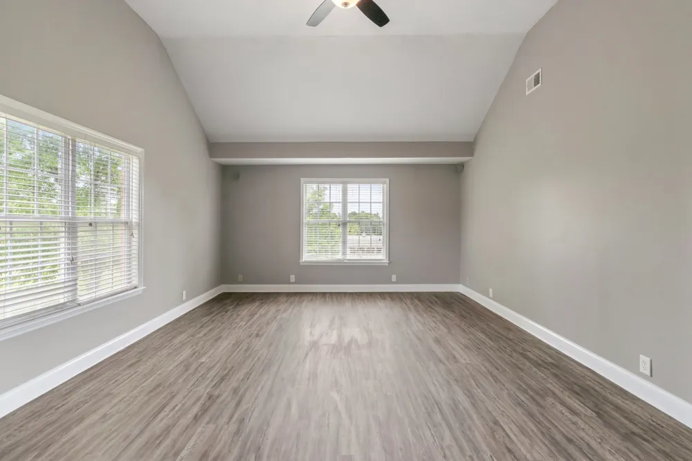 4602 Washington Rd Greenbrier, TN 37073