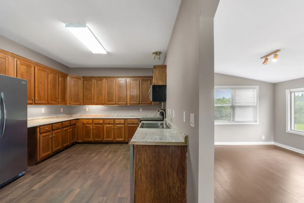 4602 Washington Rd Greenbrier, TN 37073