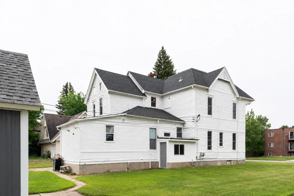 232 3rd Avenue Mayville, ND 58257