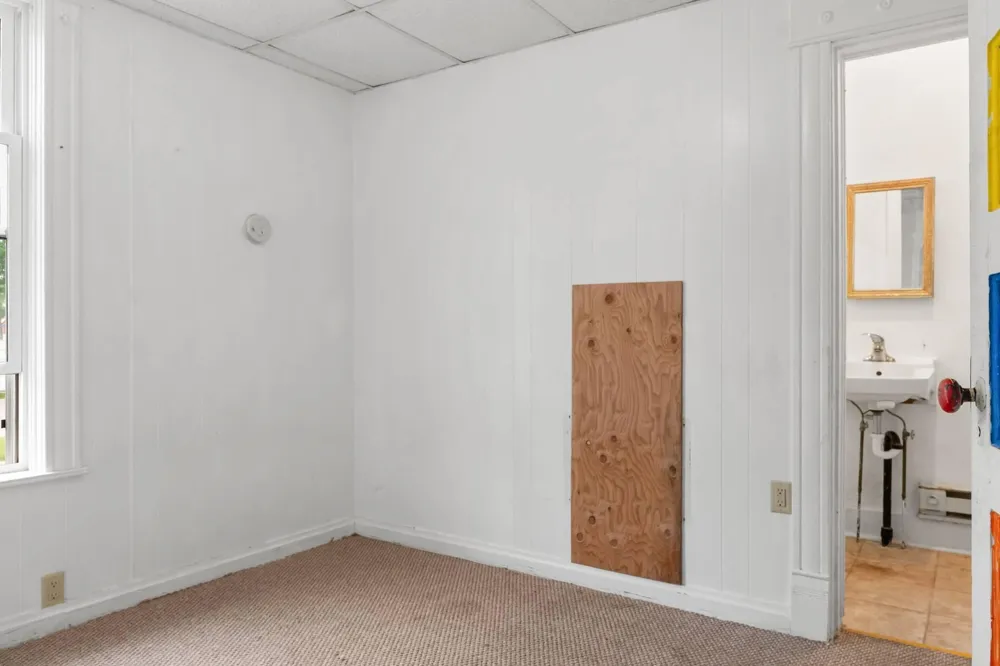 232 3rd Avenue Mayville, ND 58257