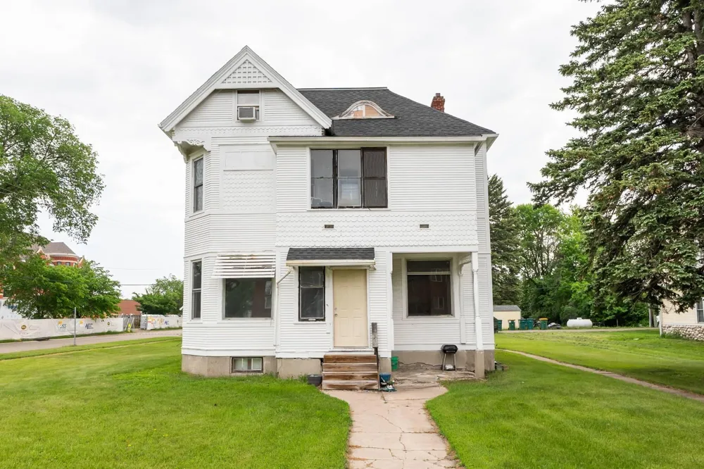 232 3rd Avenue Mayville, ND 58257