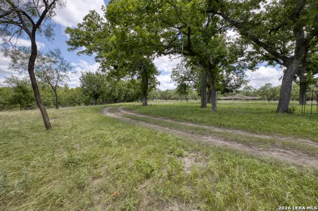 00 Cr 393 Camp Wood, TX 78833
