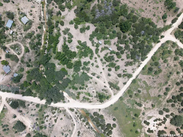 00 Cr 393 Camp Wood, TX 78833
