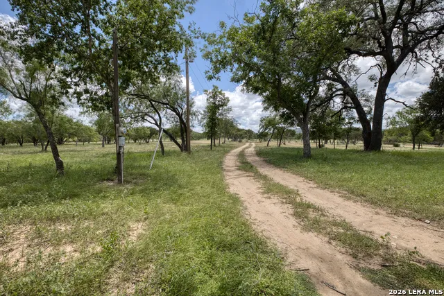 00 Cr 393 Camp Wood, TX 78833