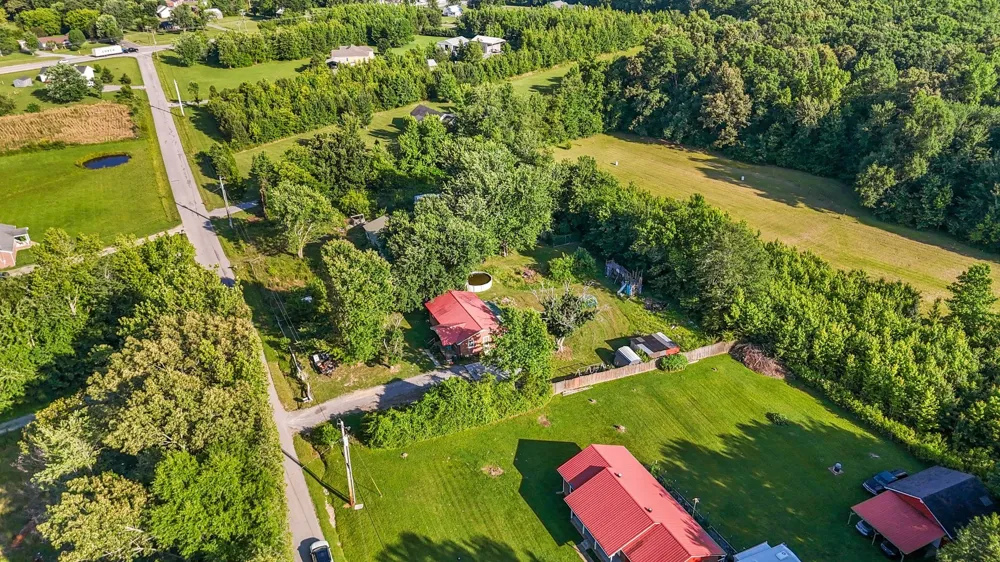 185 Petty Gap Rd Woodbury, TN 37190