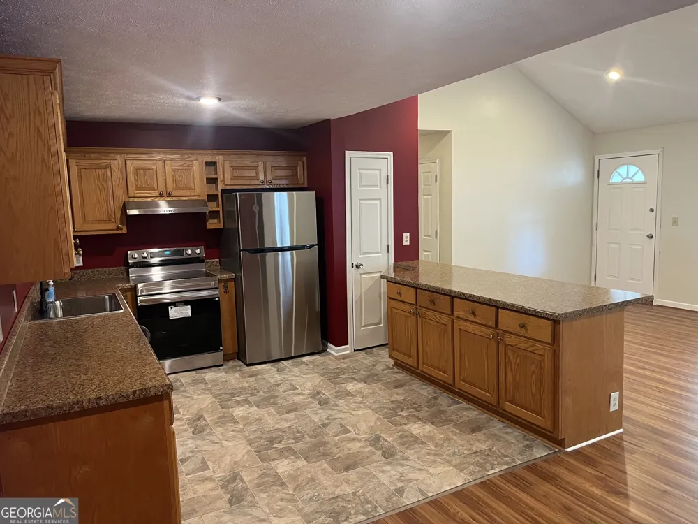193 Glory LN Mount Airy, GA 30563