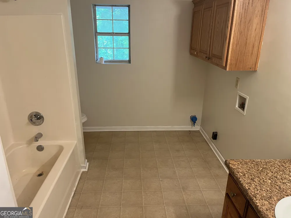 193 Glory LN Mount Airy, GA 30563