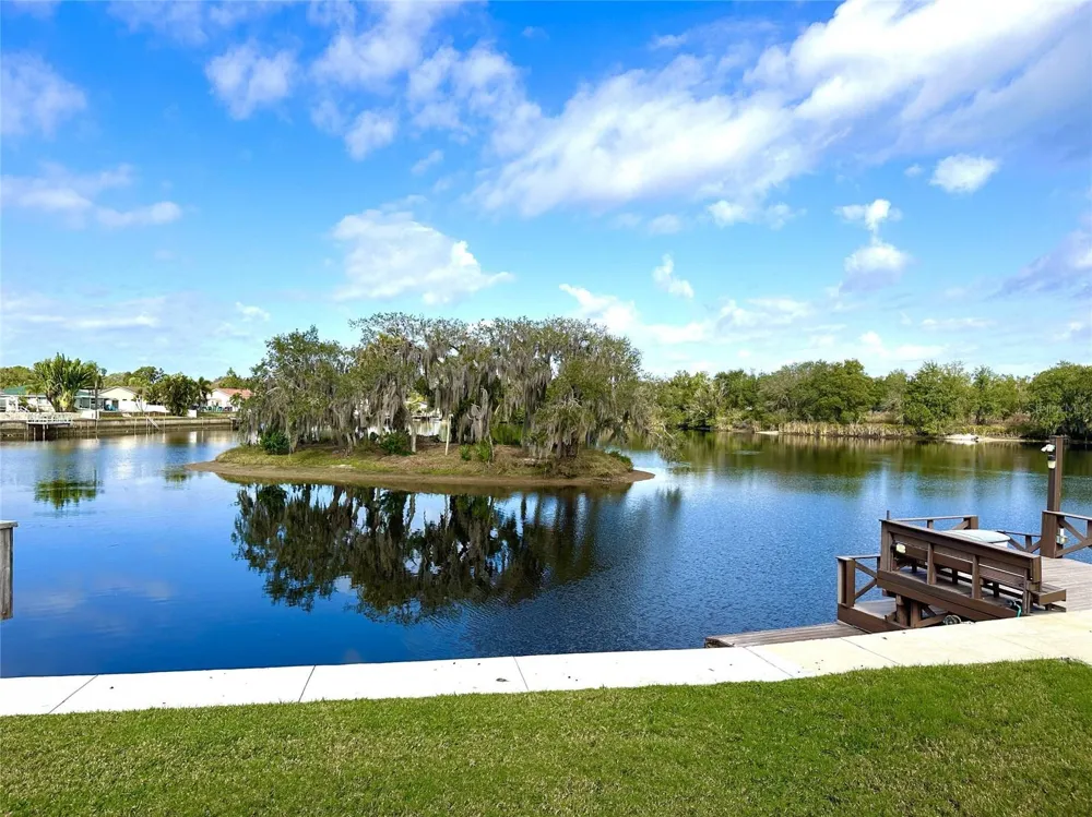 0 BERRY HILL ROAD Holiday, FL 34690