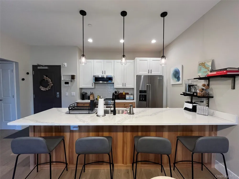 30 Beekman Street #213 Beacon, NY 12508
