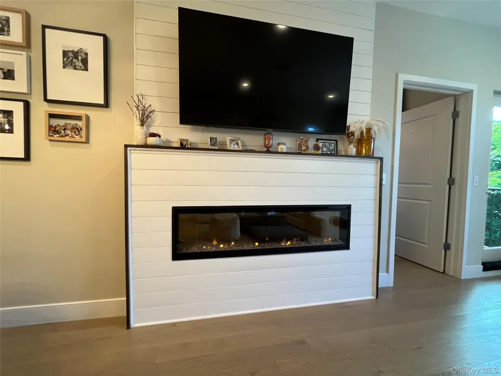30 Beekman Street #213 Beacon, NY 12508