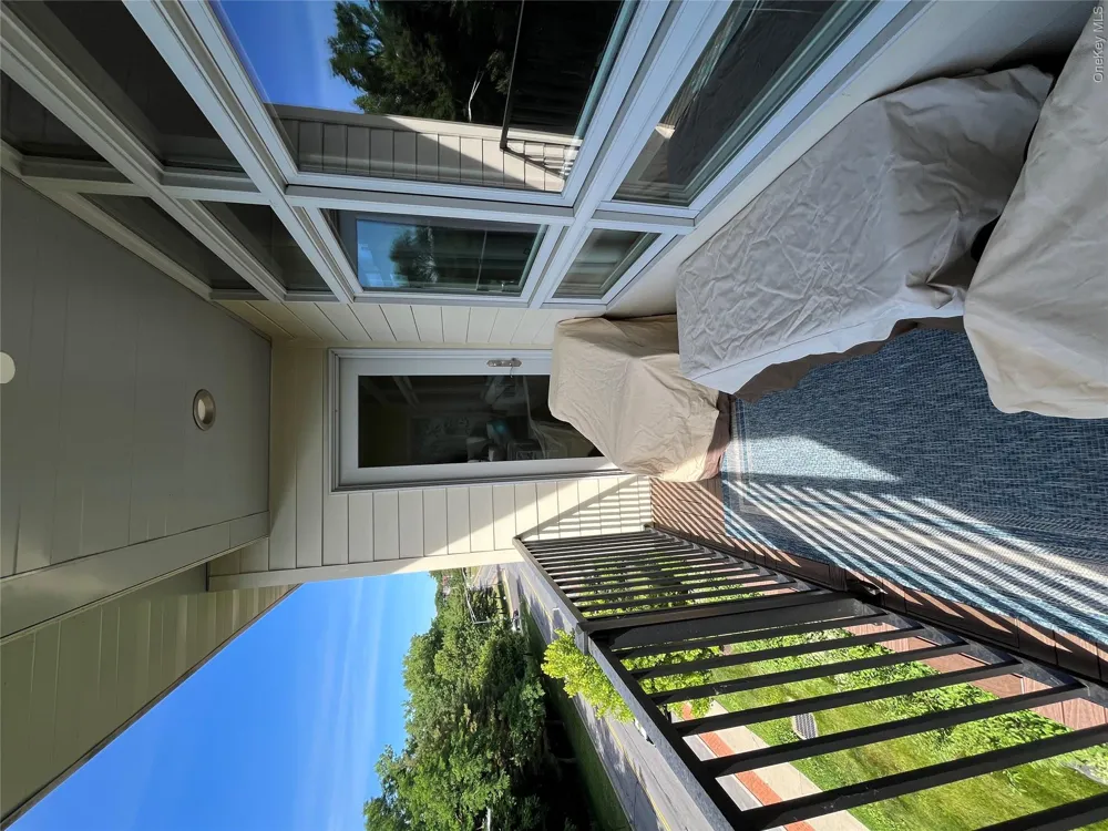 30 Beekman Street #213 Beacon, NY 12508