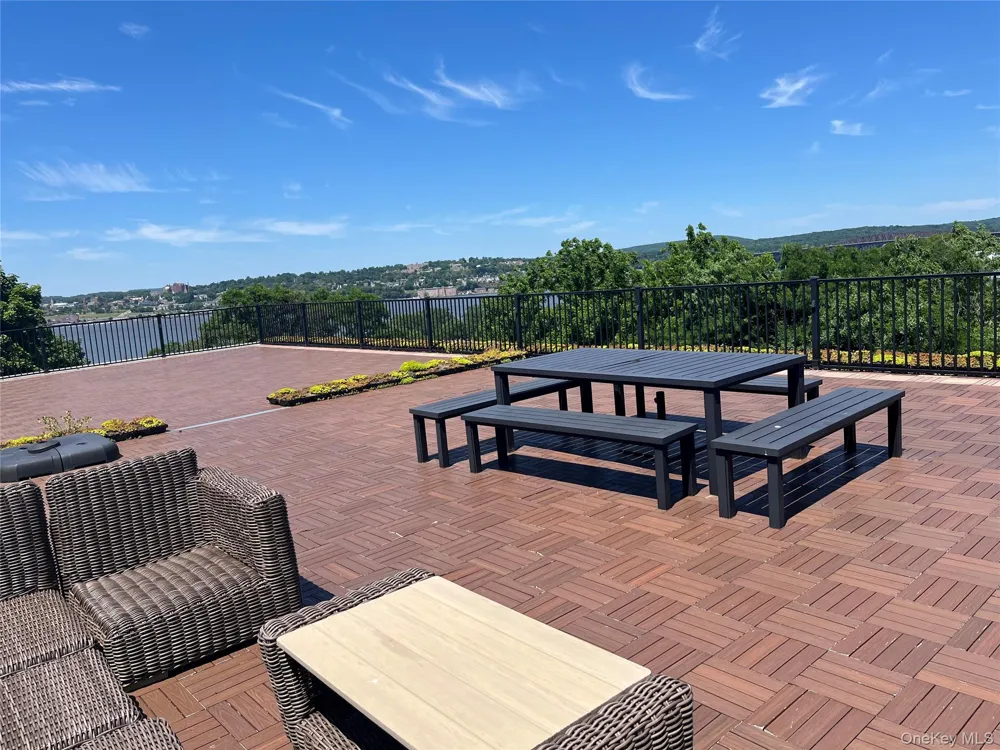 30 Beekman Street #213 Beacon, NY 12508