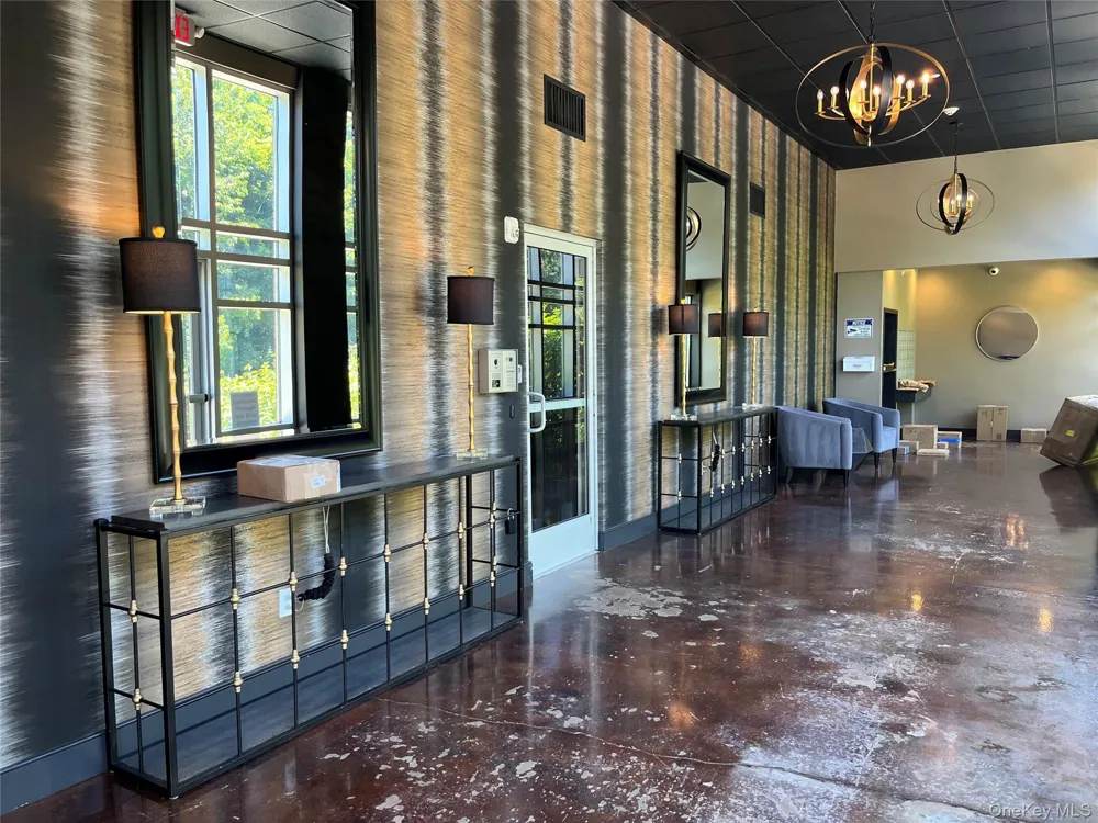 30 Beekman Street #213 Beacon, NY 12508