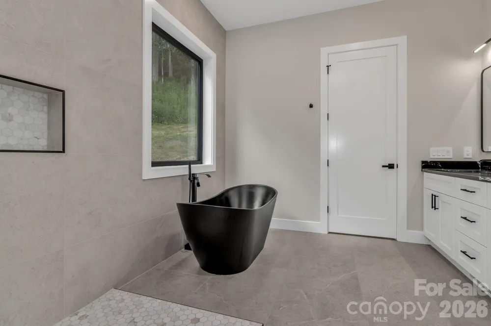 63 Winding Ridge Road Fairview, NC 28730