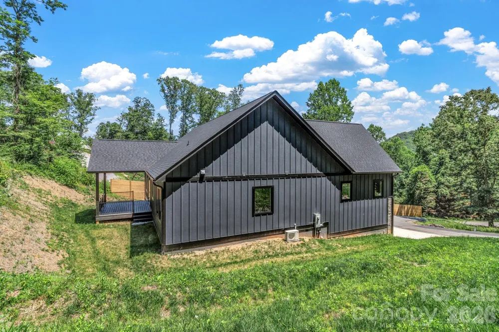 63 Winding Ridge Road Fairview, NC 28730