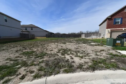 406 Saddle Haven