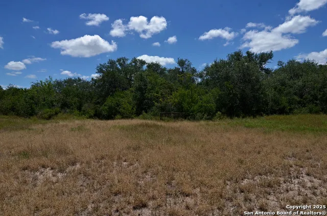 1641 Charco Beeville, TX 78102