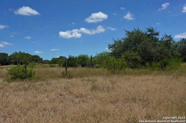 1641 Charco Beeville, TX 78102