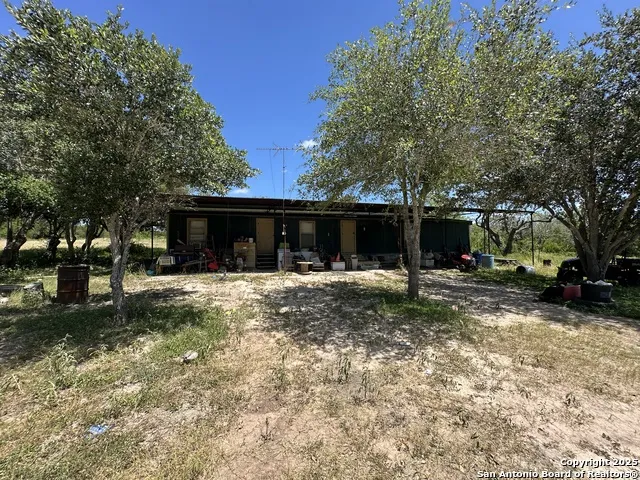 1641 Charco Beeville, TX 78102