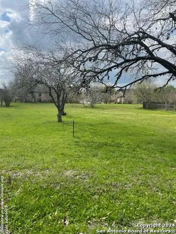 701 Terry St Cuero, TX 77954