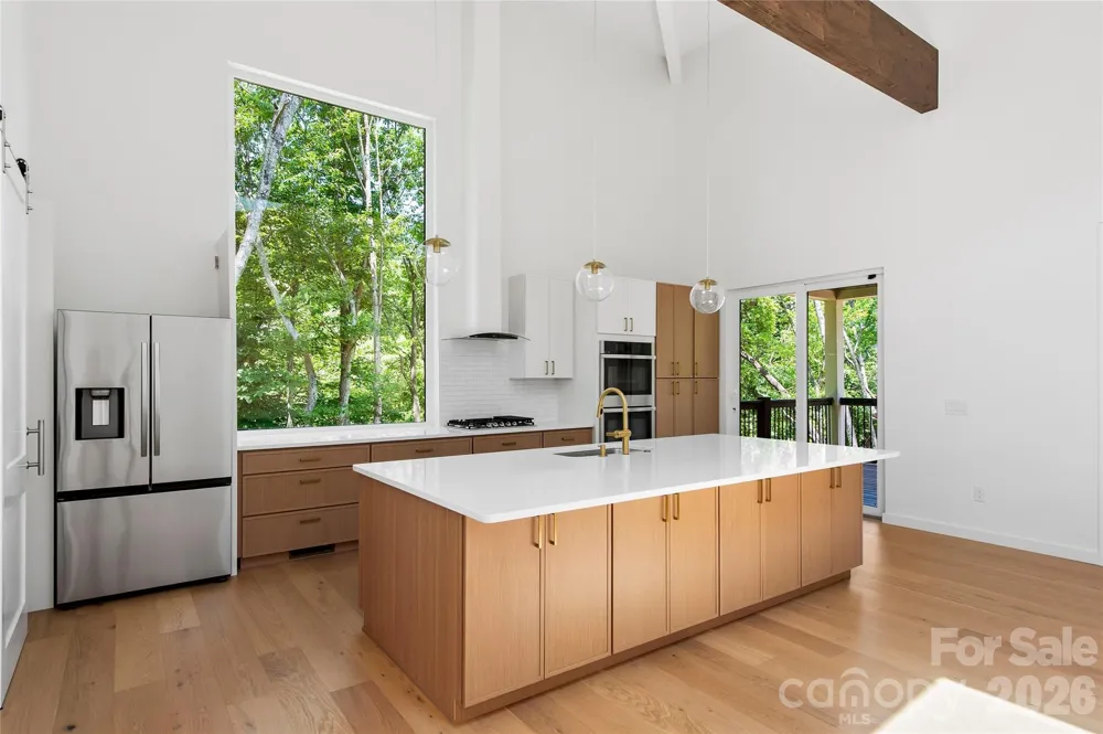 23 Early Spring Way Leicester, NC 28748