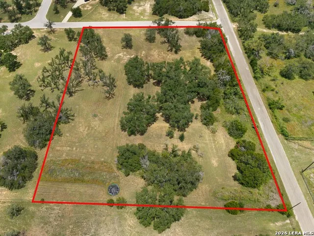 762 MORNING DEW DR Round Mountain, TX 78663
