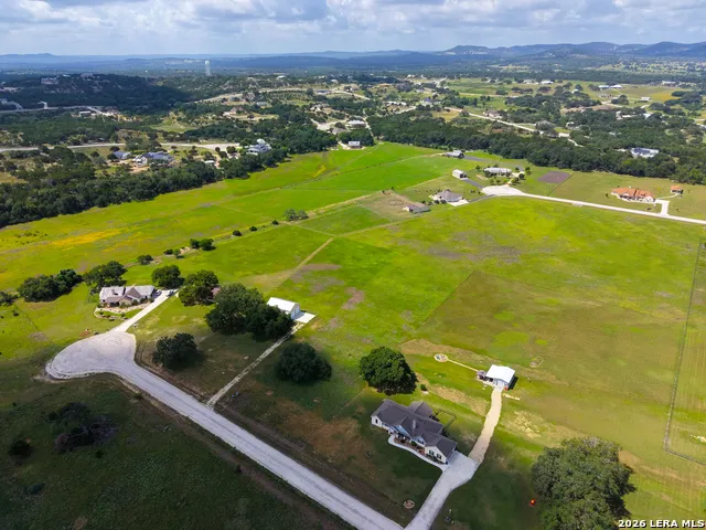 332 Salt Grass Trail Bandera, TX 78003