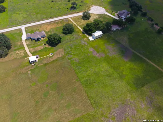 332 Salt Grass Trail Bandera, TX 78003
