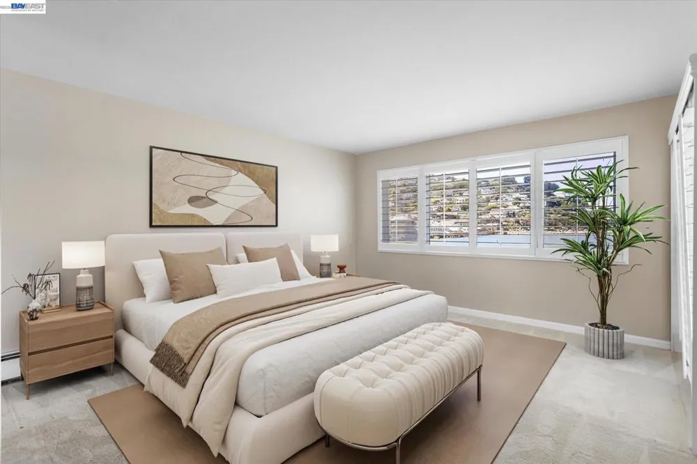 100 south #208 Sausalito, CA 94965