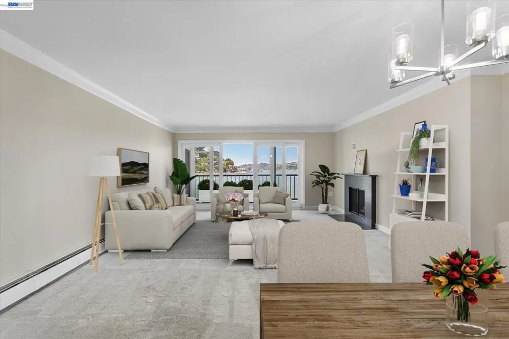 100 south #208 Sausalito, CA 94965