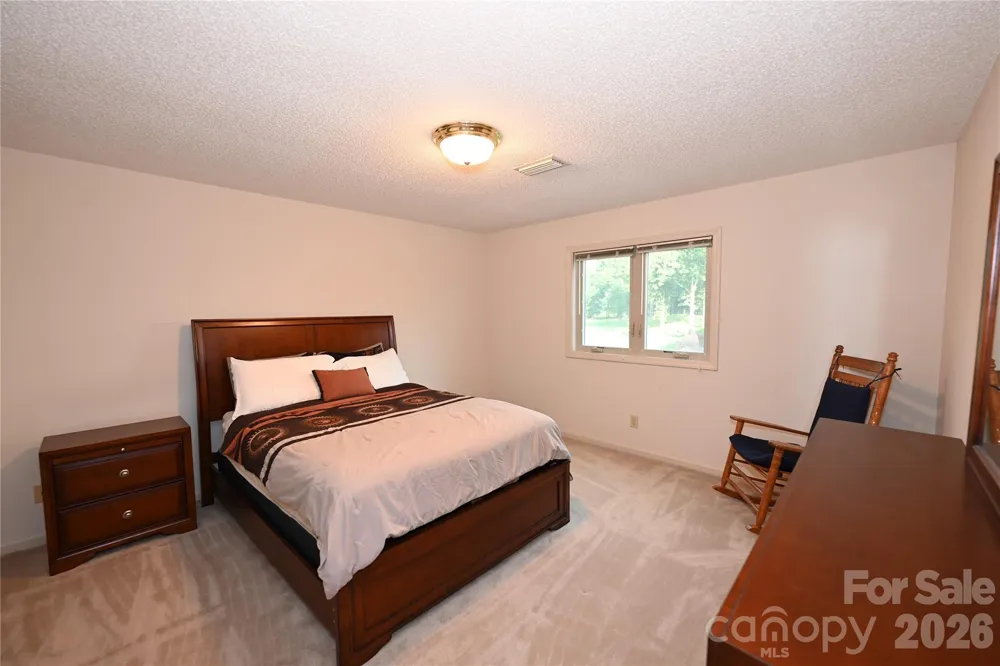 3675 Rock Bridge Drive NE Conover, NC 28613