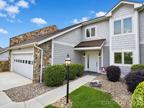 3675 Rock Bridge Drive NE