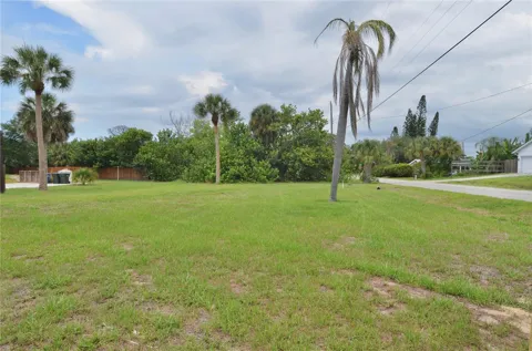 610 COQUINA COURT