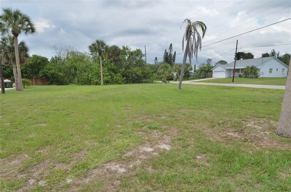 610 COQUINA COURT Nokomis, FL 34275