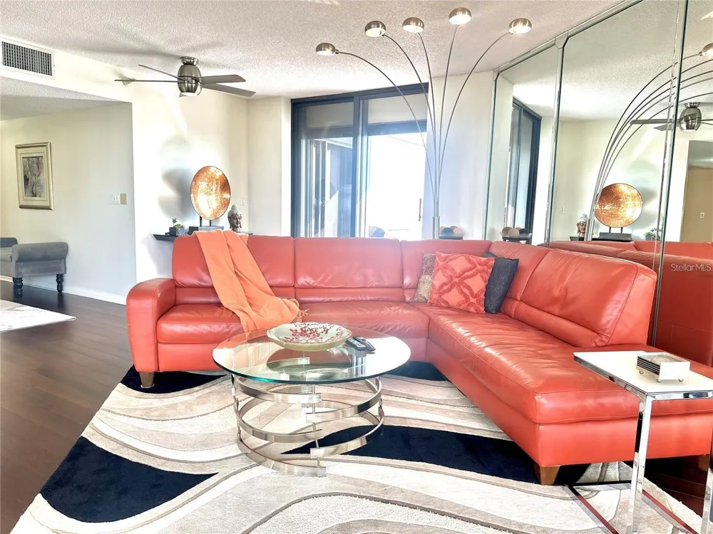 5950 PELICAN BAY PLAZA S #505 Gulfport, FL 33707