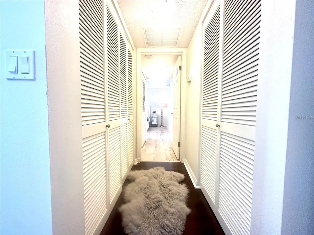 5950 PELICAN BAY PLAZA S #505 Gulfport, FL 33707