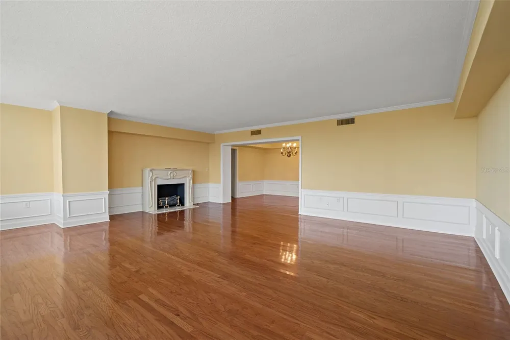 2407 S ARDSON PLACE #501A Tampa, FL 33629