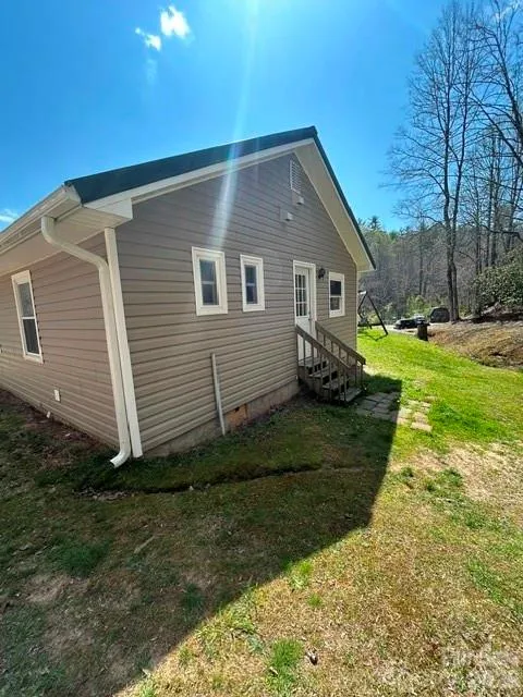 726 Israel Road Brevard, NC 28712