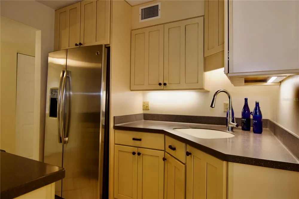 625 WHITE PINE TREE ROAD #23 Venice, FL 34285