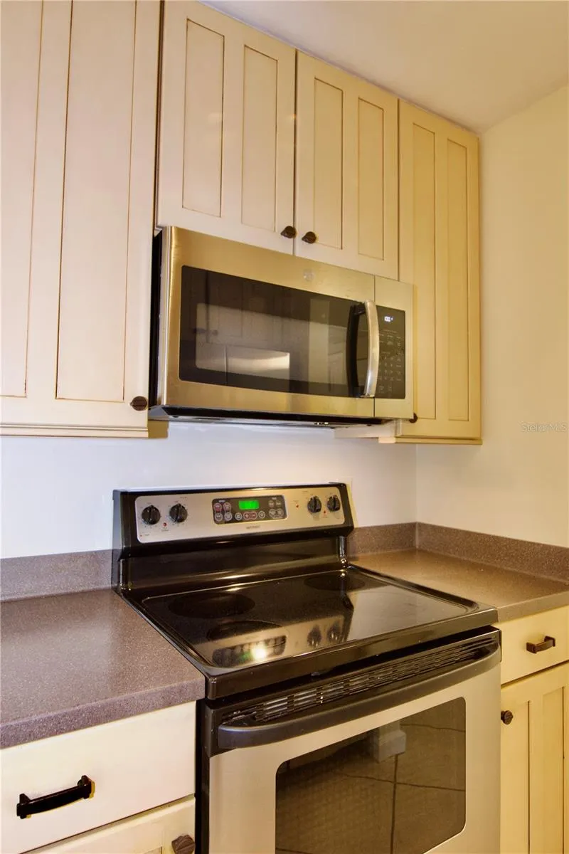 625 WHITE PINE TREE ROAD #23 Venice, FL 34285