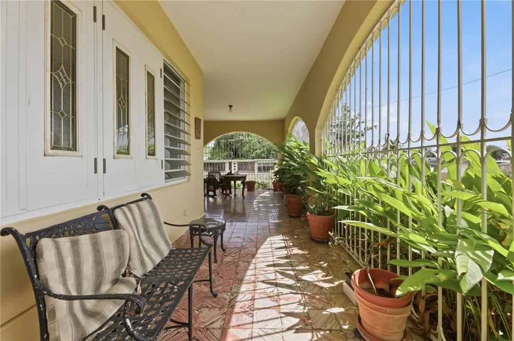 241 B AVENUE Fajardo, PR 00738