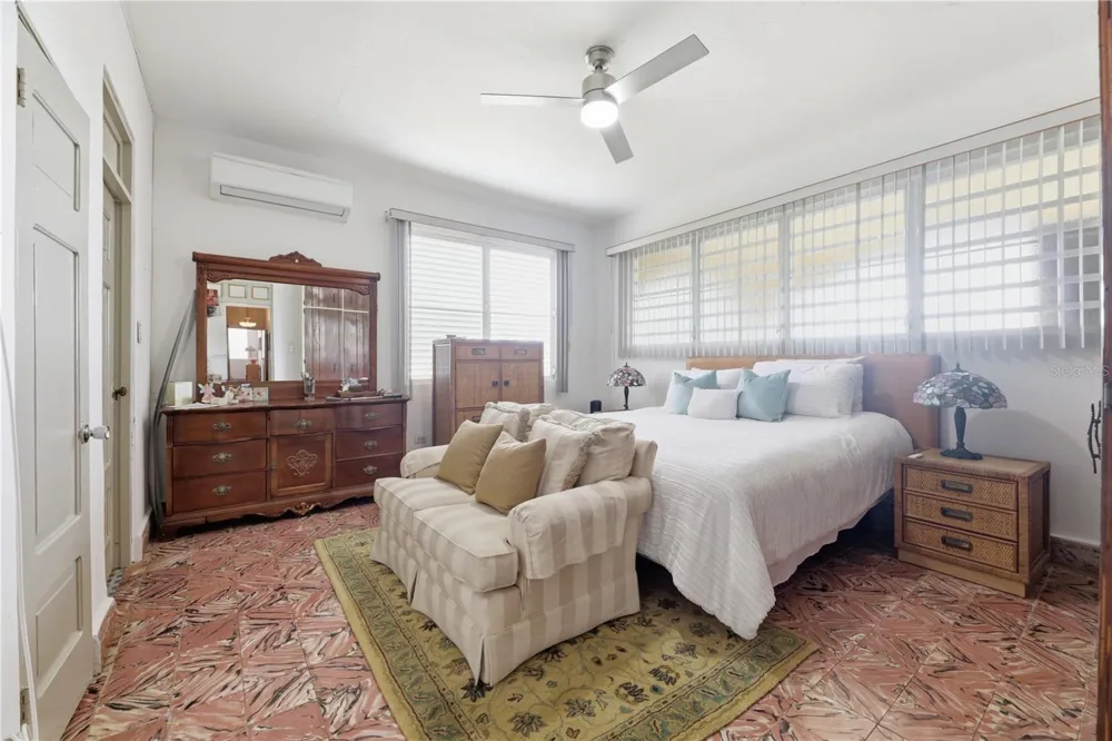 241 B AVENUE Fajardo, PR 00738
