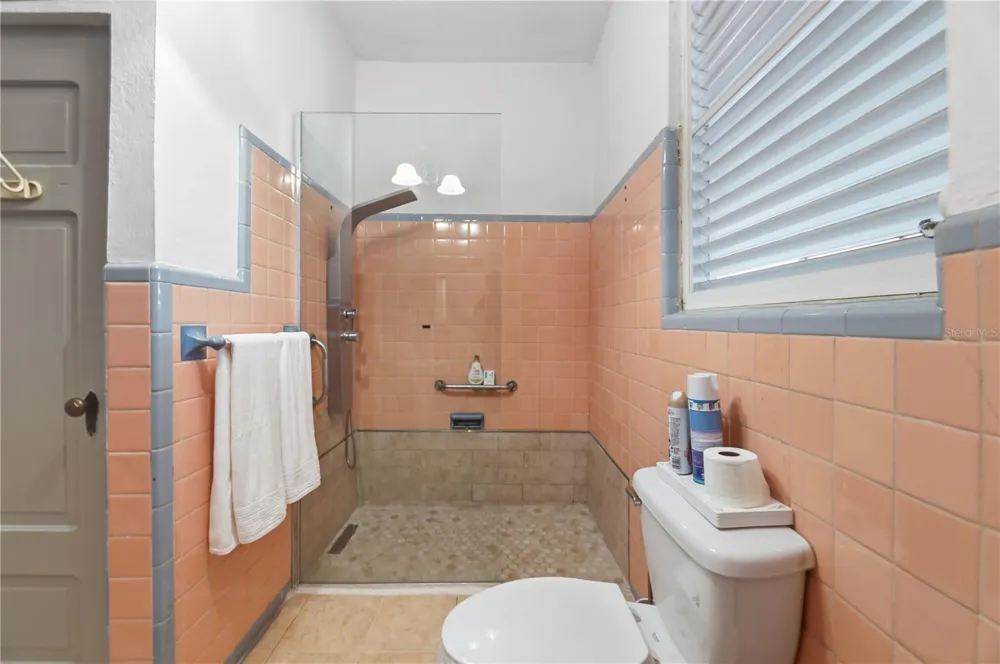 241 B AVENUE Fajardo, PR 00738