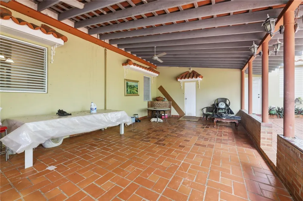 241 B AVENUE Fajardo, PR 00738